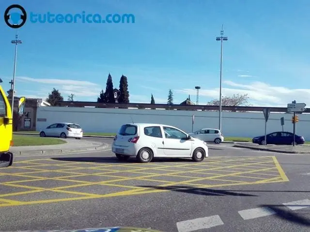 Normas y accidentalidad en cruces y las intersecciones