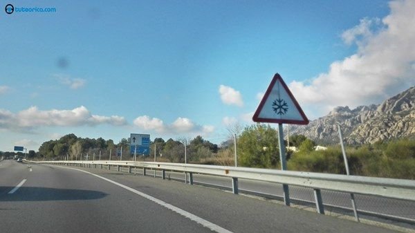 P34 pavimento deslizante por hielo o nieve