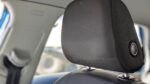Funciones y colocaci&oacute;n del reposacabezas en el veh&iacute;culo