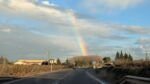 Arco iris en carretera, minivideo