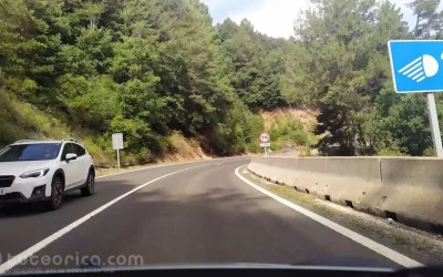 Carretera convencional con arcén pequeño videoanálisis