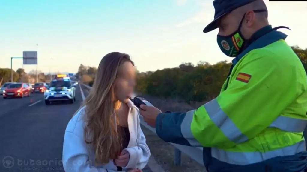 Prueba de alcoholemia a conductora