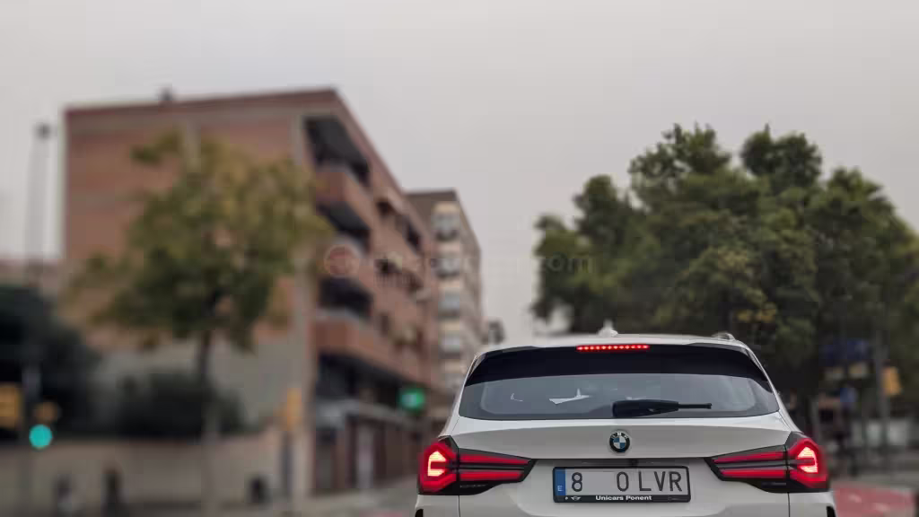 Homologaci&oacute;n de placas de matr&iacute;cula. Contacto tuteorica