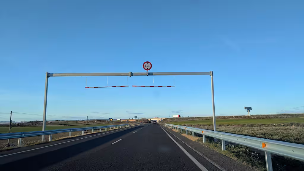 R205 control de galibo