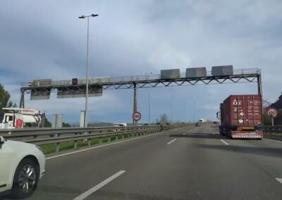 adelantamiento por tercer carril de autovia